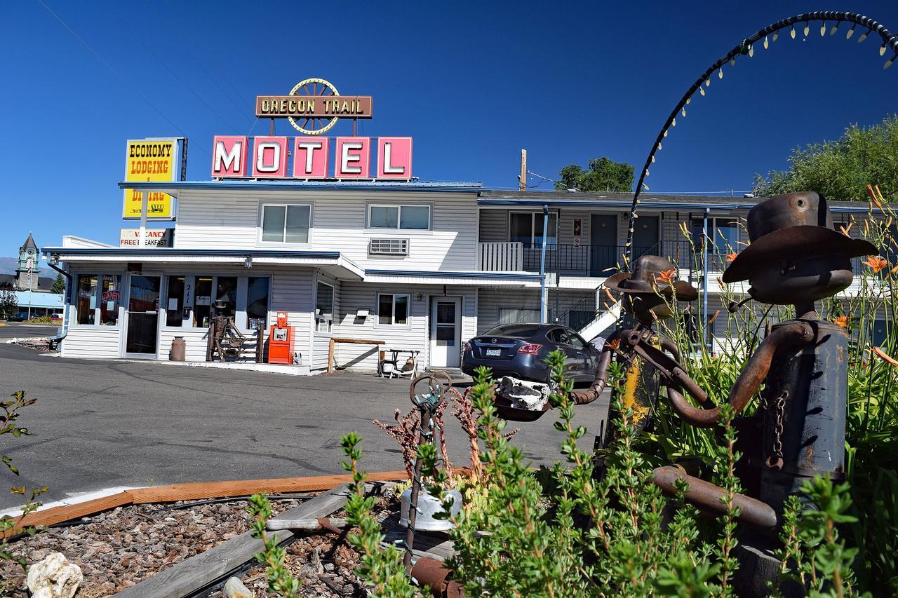 Oregon Trail Motel And Restaurant Baker City Kültér fotó
